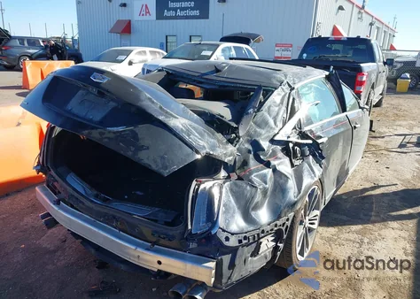 2017 Cadillac Ct6 Platinum z USA, uszkodzony, nr VIN 1G6KL5RS2HU125381